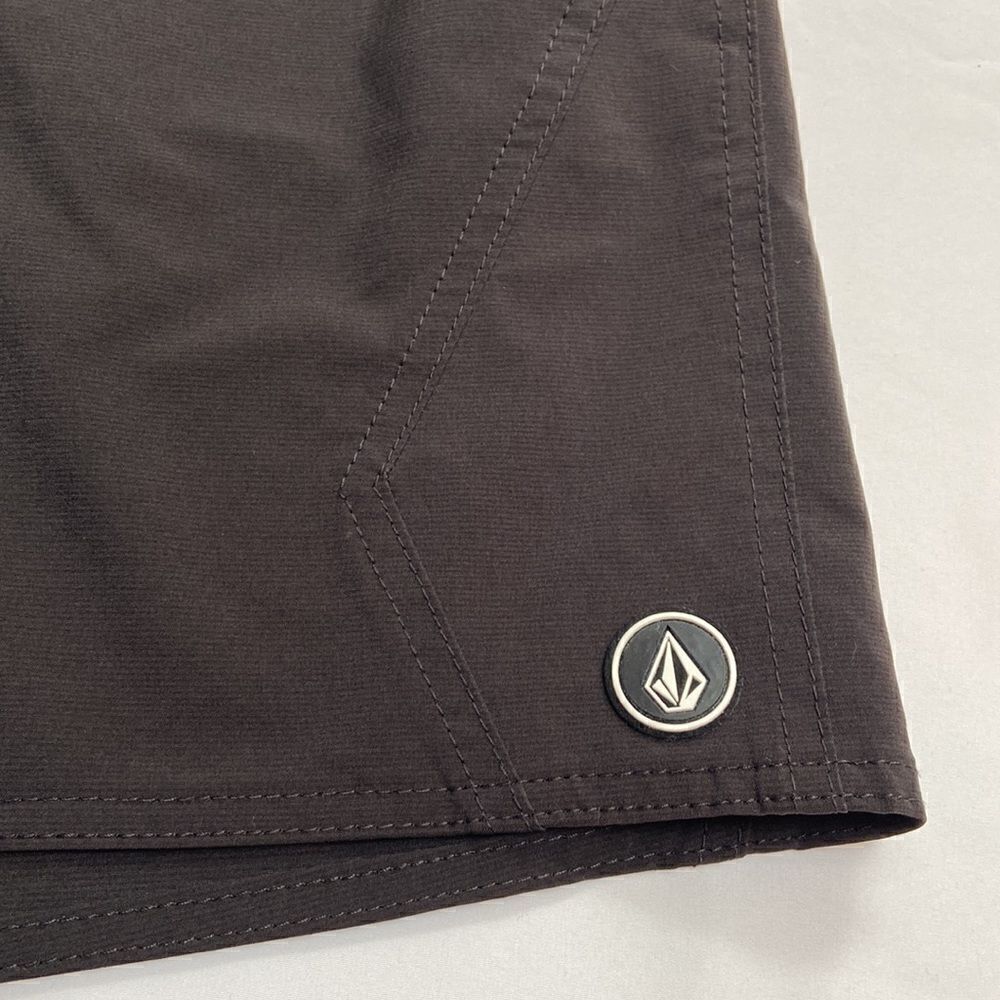 Volcom Swim Shorts size 5 - Picture 8 of 8